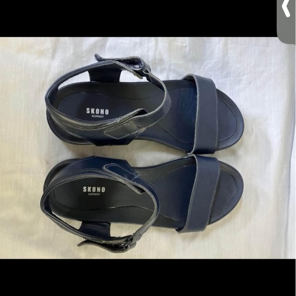 Skono Norway women’s size 7 (eur 38) sandals - Picture 1 of 6